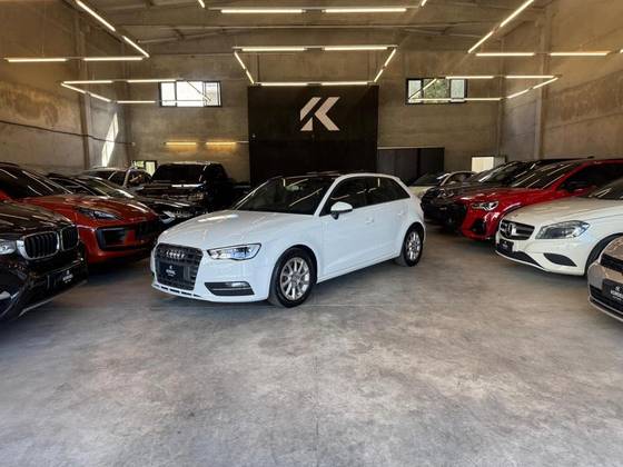 AUDI A3 1.8 TFSI SPORTBACK 16V GASOLINA 4P AUTOMÁTICO